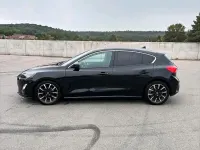 Gebraucht Ford Focus Cool & Connect 120 PS (88 kW) 2018 Schwarz Limousine