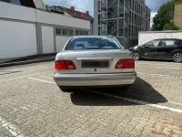 Gebraucht Mercedes E240 Elegance 170 PS (125 kW) 1998 Silber Limousine