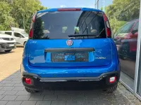 Neu Fiat Panda Cross Cross 65 PS (47 kW) 2026 Italia blu Kleinwagen