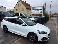 Gebraucht Ford Focus ST 190 PS (139 kW) 2022 Weiß Kombi