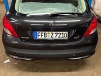 Gebraucht Peugeot 207 CC Access 95 PS (69 kW) 2009 Schwarz Cabrio