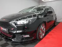 Gebraucht Ford Focus ST 250 PS (183 kW) 2018 Schwarz Limousine