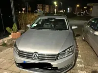 Gebraucht VW Passat 140 PS (102 kW) 2012 Silber Limousine