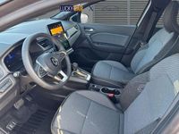 Neu Renault Captur Techno 154 PS (113 kW) 2026 Grau SUV