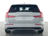 Gebraucht Volvo V60 145 PS (106 kW) 2025 Kombi