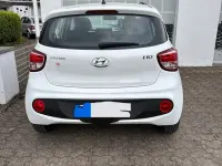 Gebraucht Hyundai i10 Classic 67 PS (49 kW) 2019 Weiß Kleinwagen