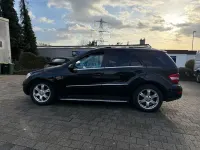 Gebraucht Mercedes ML350 231 PS (169 kW) 2010 Schwarz SUV