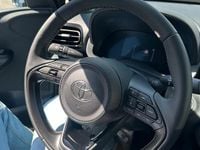 Gebraucht Toyota Yaris Comfort 116 PS (85 kW) 2025 Schwarz Kleinwagen