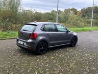 Gebraucht VW Polo Comfortline 60 PS (44 kW) 2016 Grau Limousine