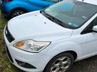 Second-hand Ford Focus 109 CP (80 kW) 2010 Alb Break