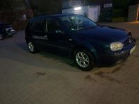 Second-hand VW Golf IV 75 CP (55 kW) 2000 Albastru Berlinǎ