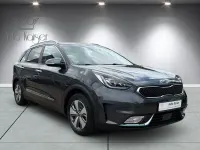 Gebraucht Kia Niro Spirit 105 PS (77 kW) 2019 Grau SUV