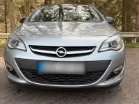Gebraucht Opel Astra 140 PS (102 kW) 2014 Silber Kombi