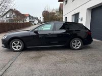 Gebraucht Audi A4 163 PS (119 kW) 2023 Schwarz Kombi