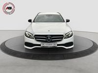Gebraucht Mercedes E220 Night 194 PS (142 kW) 2017 Polarweiß Kombi