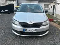 Gebraucht Skoda Fabia Cool Edition 60 PS (44 kW) 2016 Silber Kleinwagen