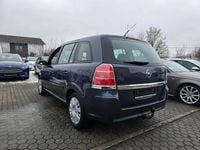 Gebraucht Opel Zafira Catch Me 140 PS (102 kW) 2007 Metro m2 Van / Kleinbus