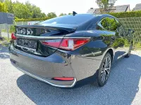 Gebraucht Lexus ES300H 178 PS (130 kW) 2023 Schwarz Limousine