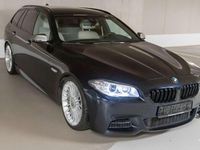Gebraucht BMW 550 381 PS (280 kW) 2017 Carbonschwarz Kombi