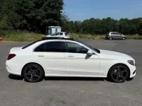 Gebraucht Mercedes C200 Edition 184 PS (135 kW) 2018 Weiß Limousine