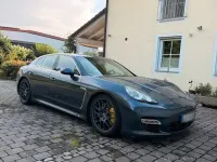 Gebraucht Porsche Panamera Turbo 500 PS (367 kW) 2011 Blau Kleinwagen