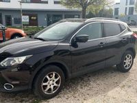 gebraucht Nissan Qashqai Tekna Aut. PANORAMA~NAVI~LEDER~KAMERA