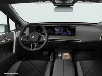 Gebraucht BMW iX 400 kW (544 PS) 2025 Mineralweiß metallic SUV