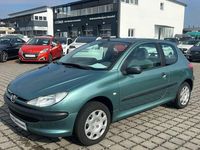 Gebraucht Peugeot 206 Premium 75 PS (55 kW) 2000 Grün Limousine