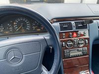 gebraucht Mercedes E230 ELEGANCE Elegance