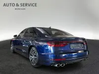 Gebraucht Audi S8 571 PS (419 kW) 2023 Blau Limousine