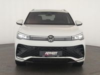 Gebraucht VW Tiguan R-line 193 PS (141 kW) 2025 Pure white SUV