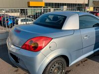 Gebraucht Opel Tigra 125 PS (91 kW) 2004 Andere farben Cabrio
