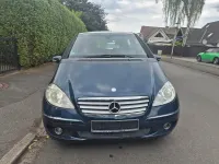 Gebraucht Mercedes A180 109 PS (80 kW) 2006 Blau Kleinwagen