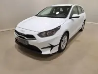 Neu Kia Ceed Sportswagon 140 PS (102 kW) 2025 Casa white Kombi