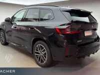 Gebraucht BMW iX1 M Sport 225 kW (306 PS) 2025 Saphirschwarz metallic SUV