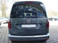 Używany VW Caddy 102 KM (75 kW) 2019 Srebrny Minivan