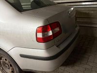 Gebraucht VW Polo 75 PS (55 kW) 2004 Silber Kleinwagen