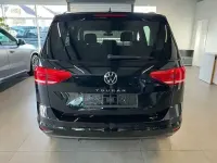 Gebraucht VW Touran Comfortline 150 PS (110 kW) 2024 Schwarz Van / Kleinbus