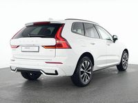 Gebraucht Volvo XC60 Plus 197 PS (144 kW) 2023 Crystal white / SUV
