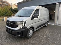 Neu Renault Master 170 PS (125 kW) 2025 Silber Van