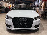 Używany Audi A3 S-Line 179 KM (131 kW) 2012 Biały Hatchback