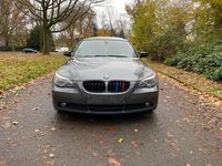 Gebraucht BMW 525 176 PS (129 kW) 2006 Silber Limousine