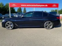 Gebraucht BMW 550 400 PS (294 kW) 2018 Carbonschwarz Limousine