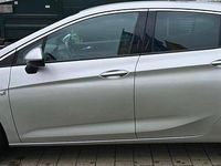 Second-hand Opel Astra 150 CP (110 kW) 2018 Argintiu Hatchback
