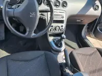 Gebraucht Peugeot 308 100 PS (73 kW) 2008 Braun Kleinwagen