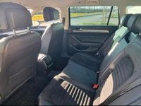 Gebraucht VW Passat 150 PS (110 kW) 2018 Grau Kombi