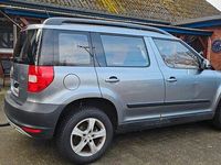 Gebraucht Skoda Yeti Active 105 PS (77 kW) 2012 Grau SUV