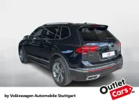 Gebraucht VW Tiguan Allspace R-line 150 PS (110 kW) 2023 Deep black perleffekt SUV