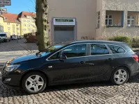 Gebraucht Opel Astra 165 PS (121 kW) 2012 Schwarz Kombi