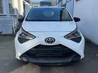 Gebraucht Toyota Aygo 72 PS (52 kW) 2019 Weiß Kleinwagen